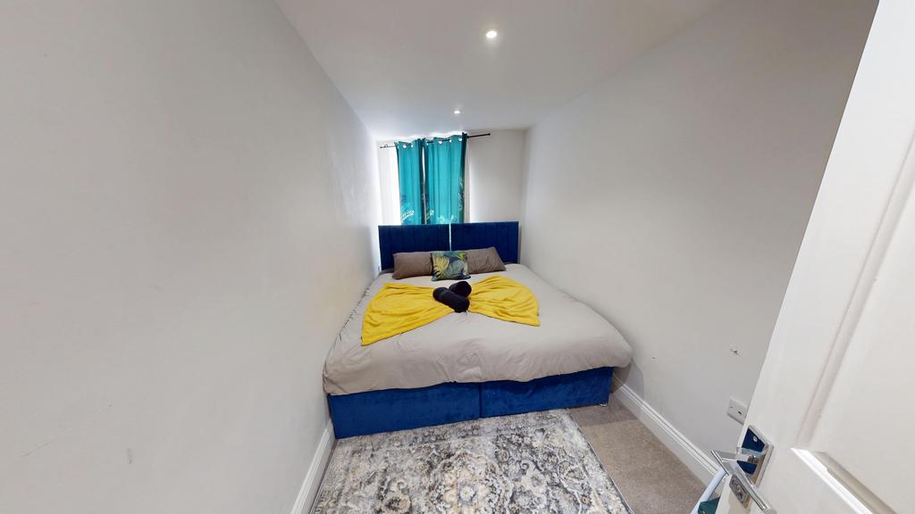 Apartment in Hove - View 5