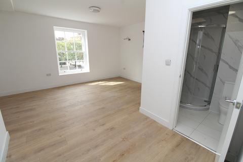 4 bedroom maisonette to rent, Milton Road, Gravesend DA12