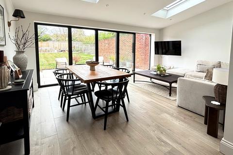 3 bedroom semi-detached house for sale, Colin Road, Barnwood, GL4