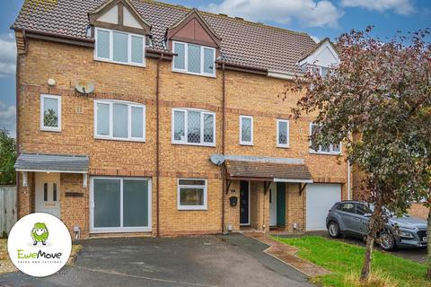 3 bedroom townhouse for sale, Cleasby Close, Swindon SN5