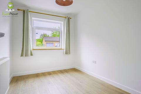 3 bedroom townhouse for sale, Cleasby Close, Swindon SN5