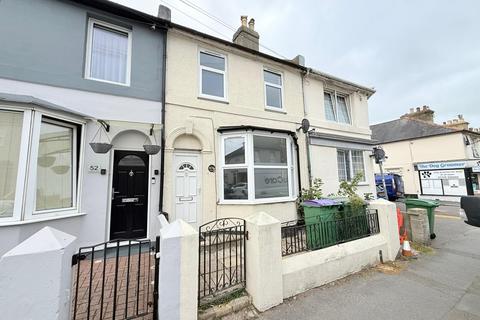 4 bed property for rent in Canterbury Road, Folkestone, CT19