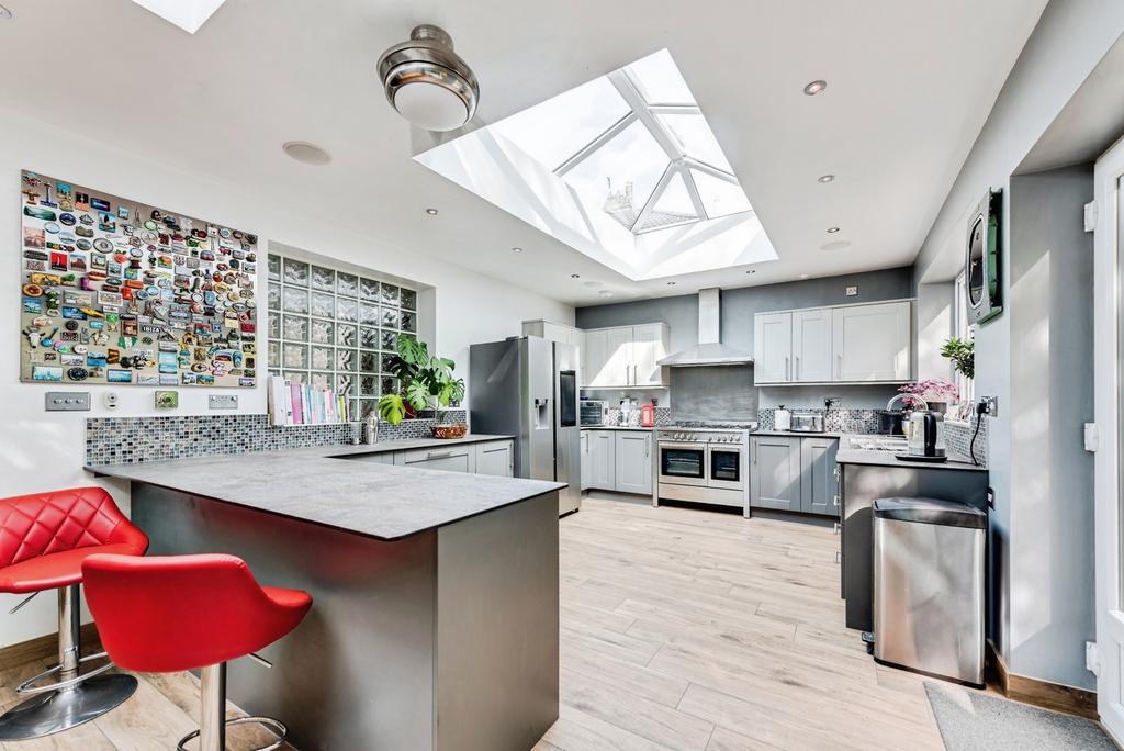 House in Wiltshire - View 3