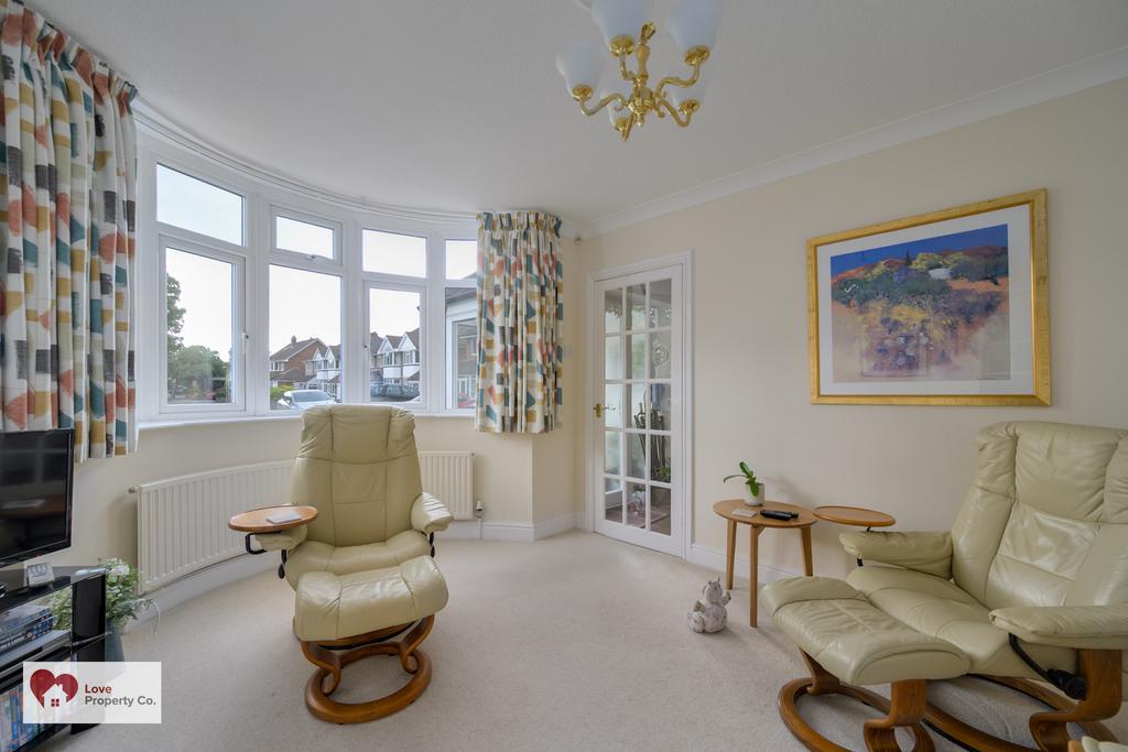 House in Shirley - View 5
