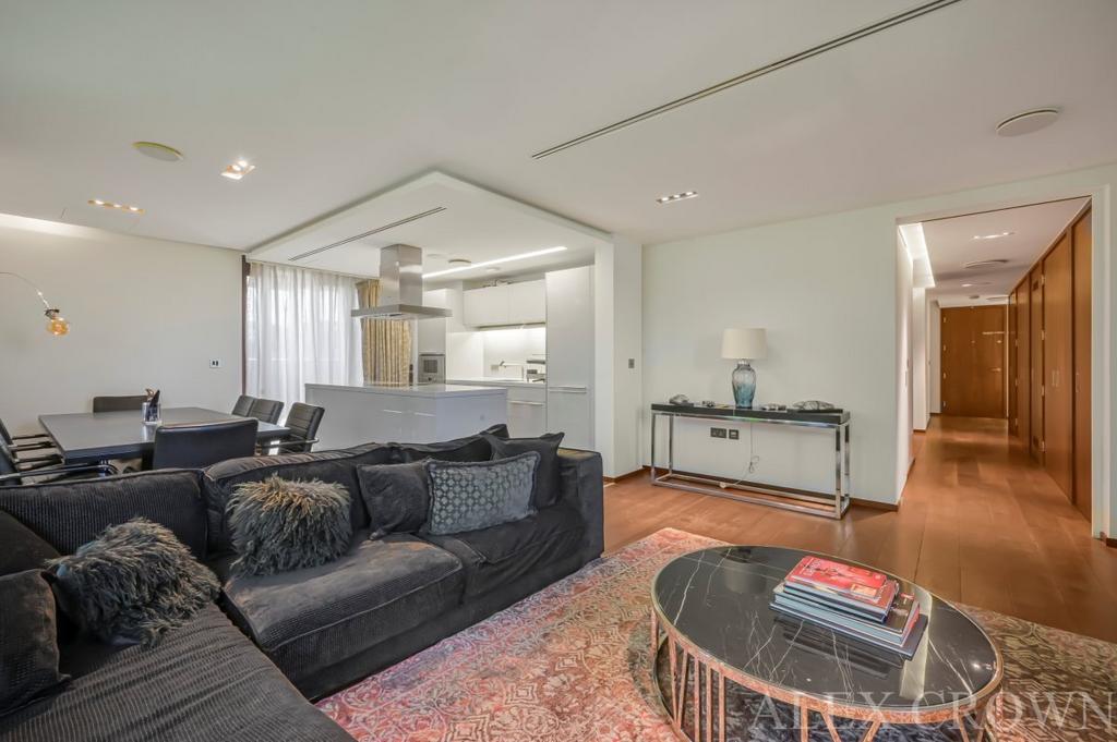 Apartment in St. John's Wood - View 2