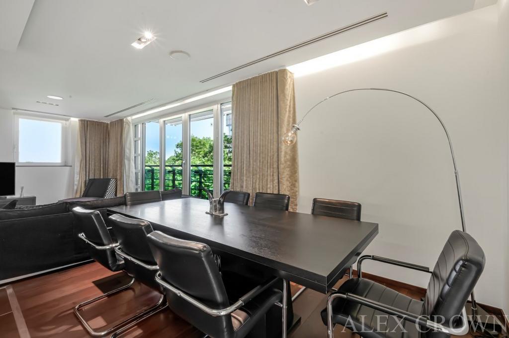 Apartment in St. John's Wood - View 4