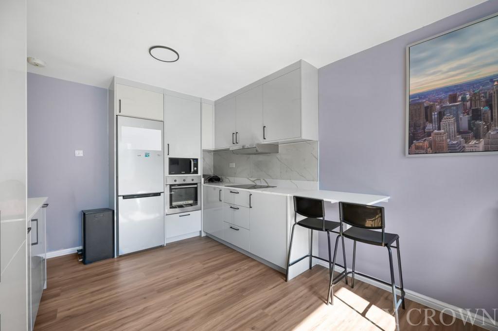 House in London - View 3