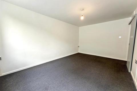 1 bedroom flat for sale, Henniker Road, London