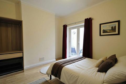1 bed property for rent in Risca Road, Newport, NP20