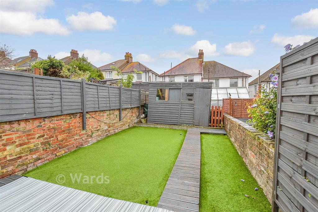 House in Dover - View 2