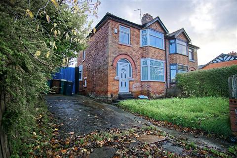 3 bed semi-detached house for rent in 3-Bed Semi-Detached House to Let on New Hall Lane, Preston