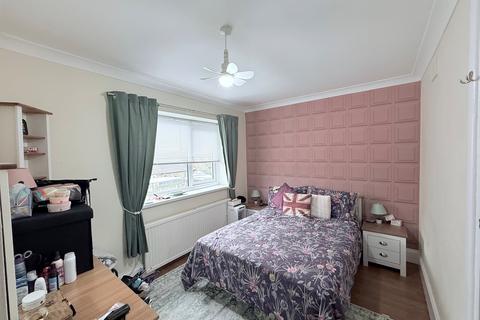 3 bedroom house to rent, Letcombe Road, Nottingham, NG11
