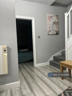 2 bedroom semi-detached house to rent, Clarence Lodge, Norwich, NR1