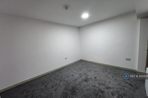 1 bed flat/apartment for rent in Drake Street, Rochdale, OL16