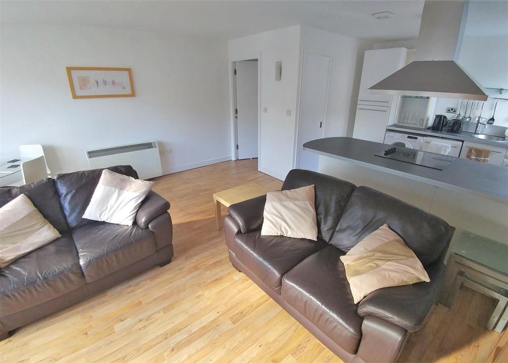 Apartment in Liverpool - View 4