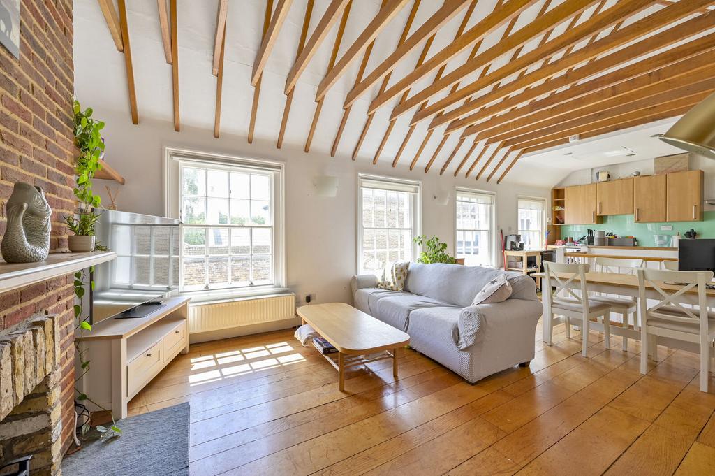 House in London - View 3