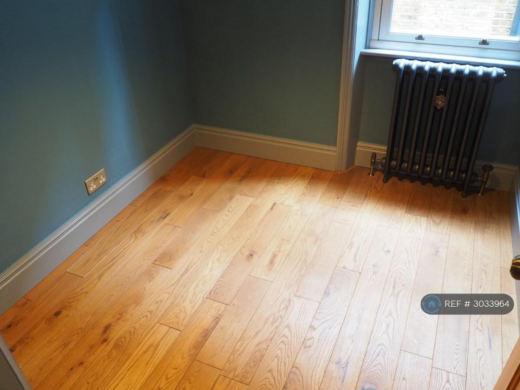 Apartment in London - View 3