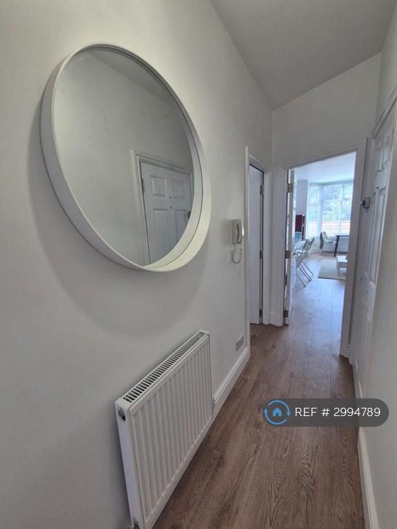 Apartment in Manchester - View 3