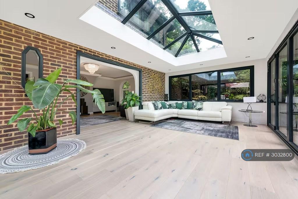 House in London - View 4