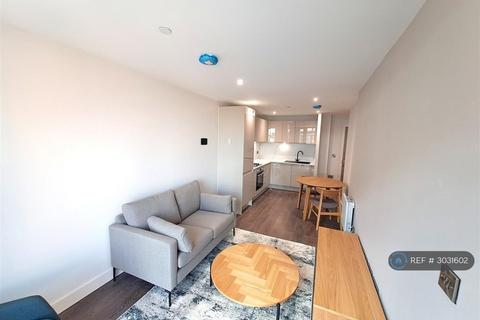 1 bedroom flat to rent, Triskelion Way, Liverpool, L3