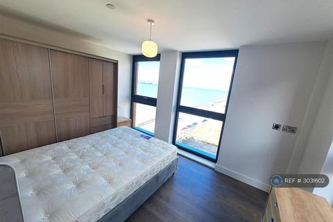 1 bedroom flat to rent, Triskelion Way, Liverpool, L3