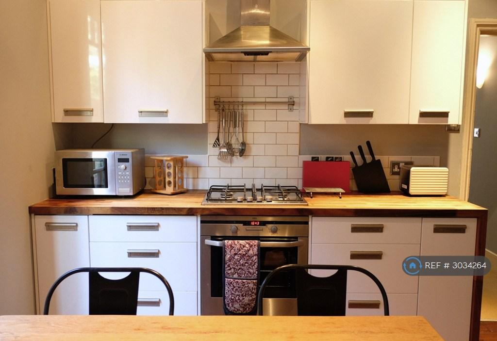 Apartment in London - View 5