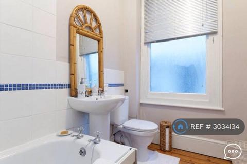 undefined, Hither Green, London, SE13