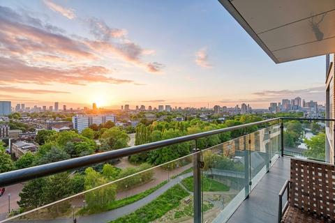 3 bedroom apartment for sale, Cadmium Square, Grand Regent Tower, E2