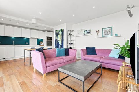 3 bedroom apartment for sale, Cadmium Square, Grand Regent Tower, E2