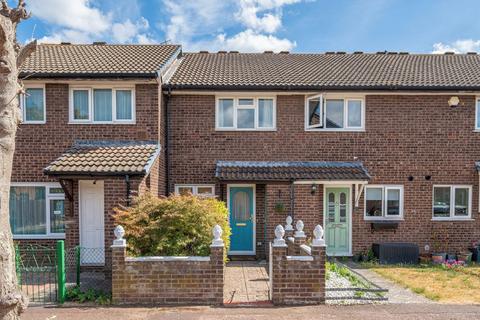undefined, Ploughmans End, Isleworth TW7