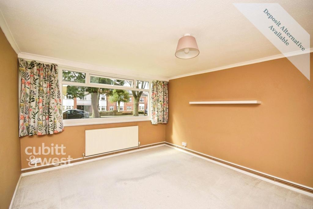 Apartment in Sutton - View 2