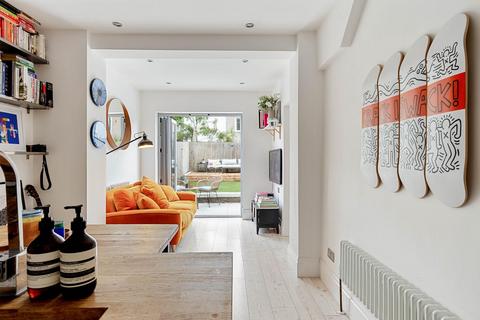 2 bedroom flat for sale, Kent House Road, Sydenham