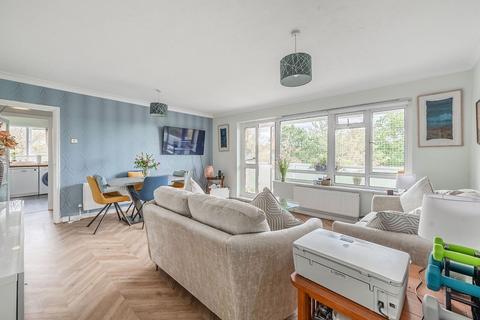 1 bedroom flat for sale, Dove Park, Harrow, Pinner, HA5