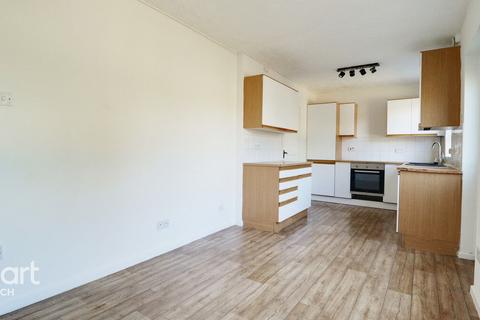 2 bedroom semi-detached house to rent, Spencer Road, Norwich