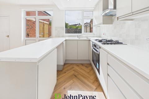 3 bedroom terraced house to rent, Sewall Highway, Wyken, Coventry, CV2