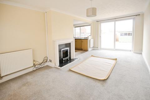 3 bedroom terraced house to rent, Bracknell RG12