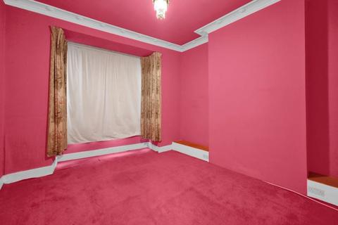 undefined, Vale Road, London, N4