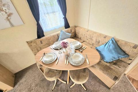 3 bedroom park home for sale, Dawlish Sands Holiday Park – Devon