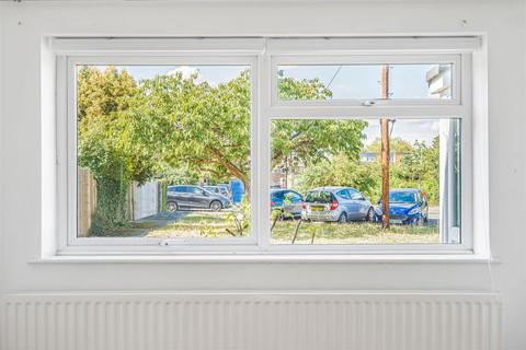 3 bedroom terraced house for sale, Bishops Road, Trumpington CB2
