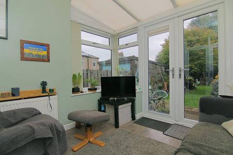 3 bedroom semi-detached house for sale, Lindley Drive, Off Poplar Grove, Bradford, BD7