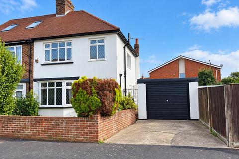 undefined, Waterloo Road, Gosport