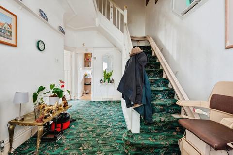 4 bedroom semi-detached house for sale, Woolton Road, Childwall, Liverpool, Merseyside, L16