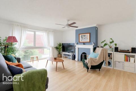 2 bedroom apartment for sale, Main Road, Biggin Hill