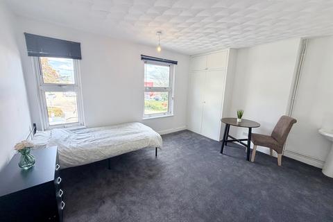 1 bedroom in a house share to rent, Ipswich IP2