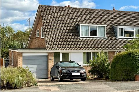 3 bedroom semi-detached house for sale, Hampton Dene Road, Hereford