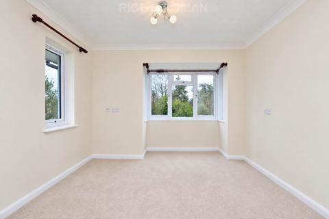 2 bedroom retirement property for sale, Crockford Park Road, Addlestone KT15