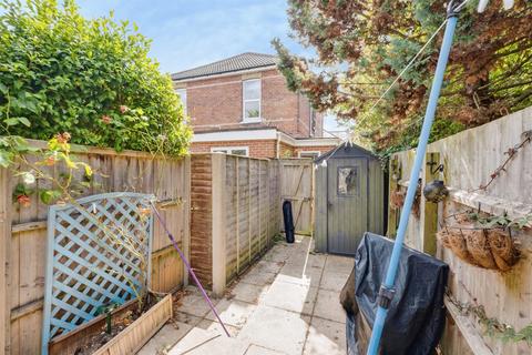 2 bedroom flat for sale, Belvedere Road, BOURNEMOUTH