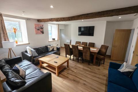 4 bedroom semi-detached house to rent, Kingshead Lane, Builth Wells, LD2
