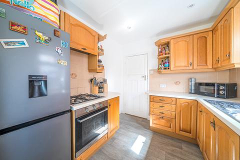 2 bedroom bungalow for sale, The Leaway, Fareham PO16