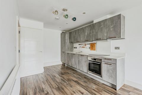 2 bedroom apartment for sale, Russell Way, Crawley